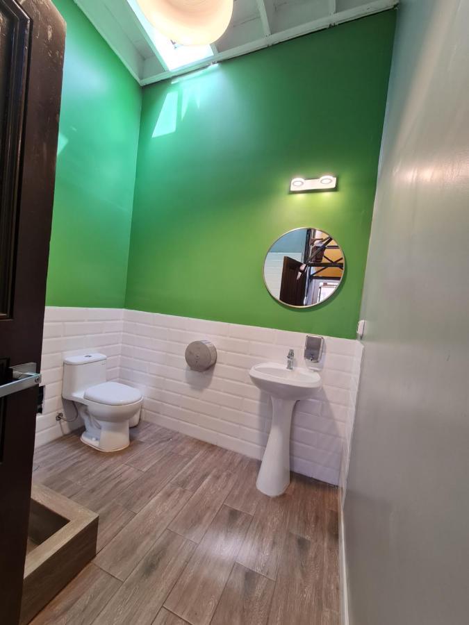 Habitación Doble Básica con baño compartido